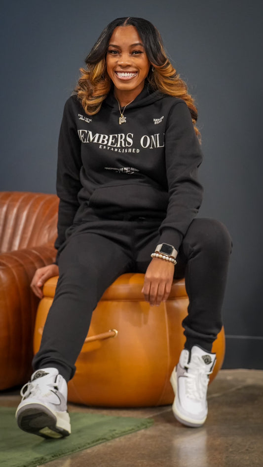 Black Women’s Crewneck Jogger Set